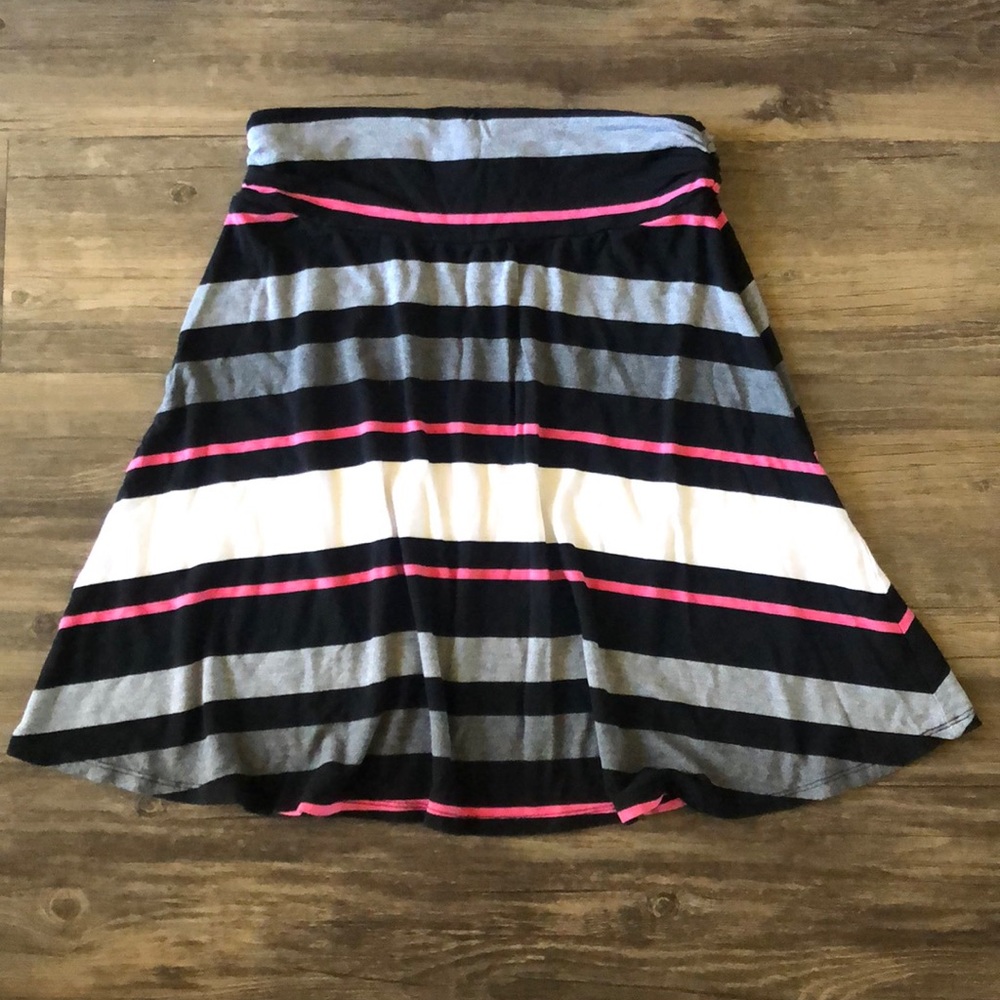 Merona Black Pink White Striped Skater Skirt size Small